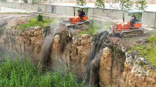 Be If the landfill is empty start a new landfill! Smart dozer Clearing grass and garbage By Truck 5T