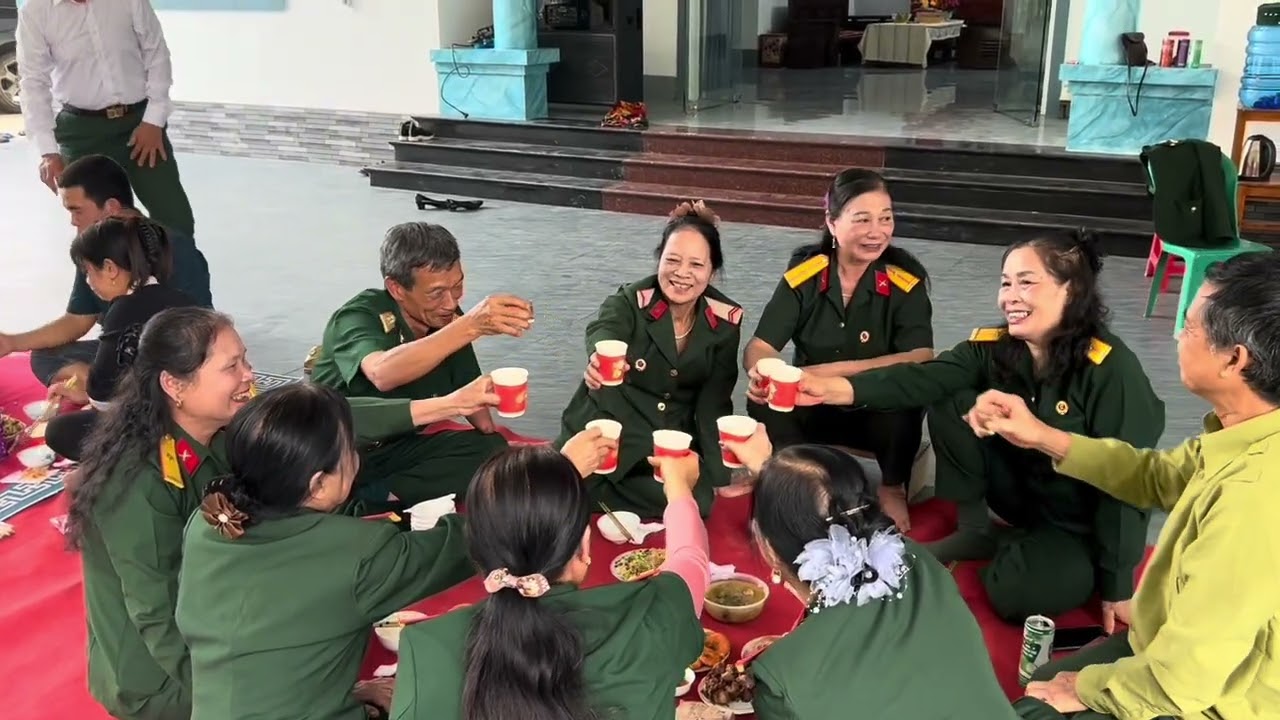 Gặp mặt đồng đội đầu năm 2026