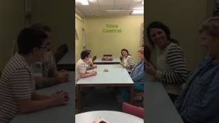 Ice breaker exercise "string game"