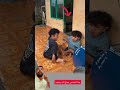 هذا الشخص معاق الله يشفيه  