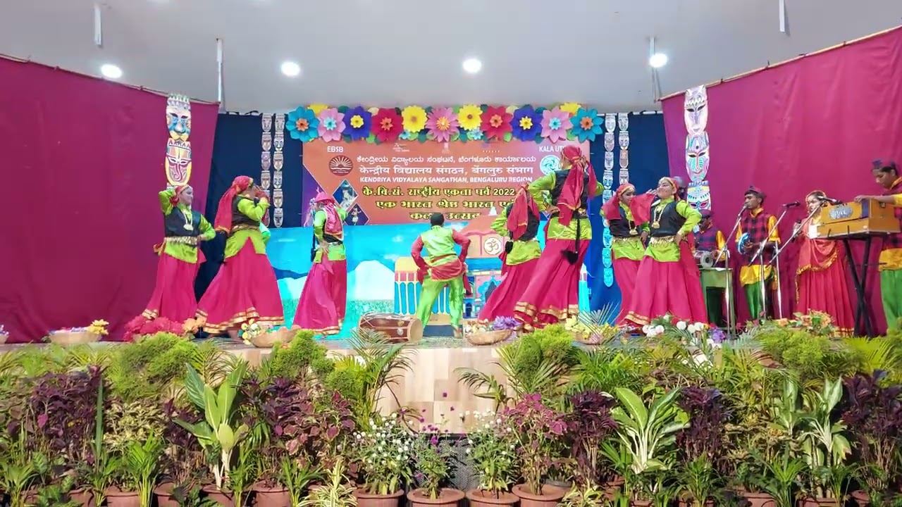 KV NO.2 JALAHALLI STUDENTS GROUP DANCE FOR EBSB & KALA UTSAV REGIONAL LEVEL UTTARKHAND TRADITIONAL