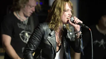 Slave to the Grind | Lzzy Hale w/Skid Row and East Side Gamblers | Mercy Lounge | Nashville | 1/8/16