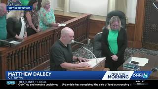 Ottumwa City Council meeting opens with 'hail Satan' invocation
