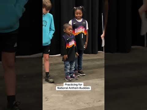 Sterling “the Popcorn Kid” attended his second Suns game and it definitely didn’t disappoint 🥺🍿