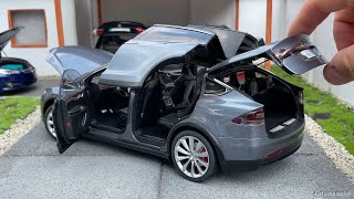 1:18 Tesla Model X P100D, midnight silver metallic - Tesla dealer [Unboxing]