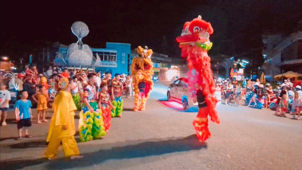 Hội múa lân xe máy cày múa lân giao lưu khai hội trung thu 2025. Krông Ana | Đăk Lăk