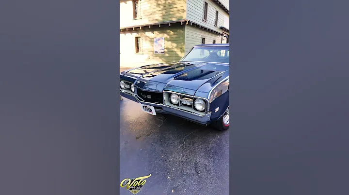 1968 Oldsmobile 442 Backing Out (V21919)