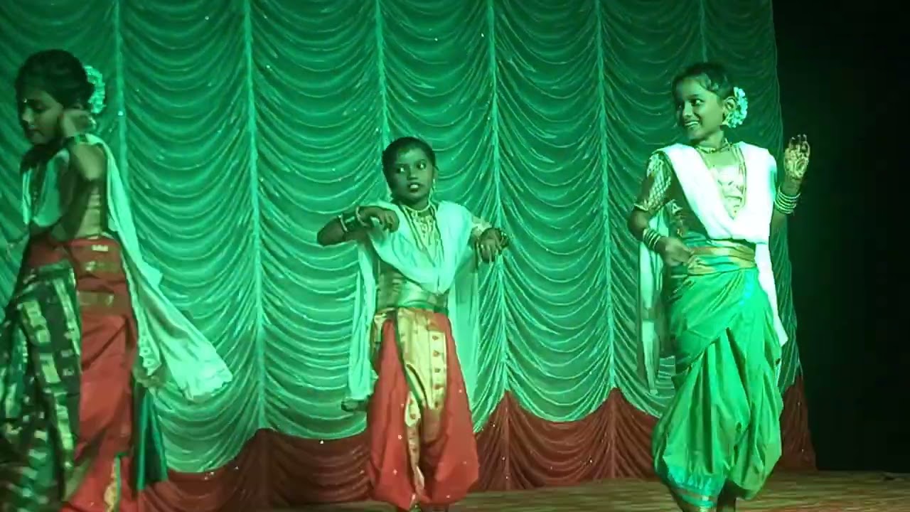 Aadva dongar tyanu aaicha mandir 🙏🌹