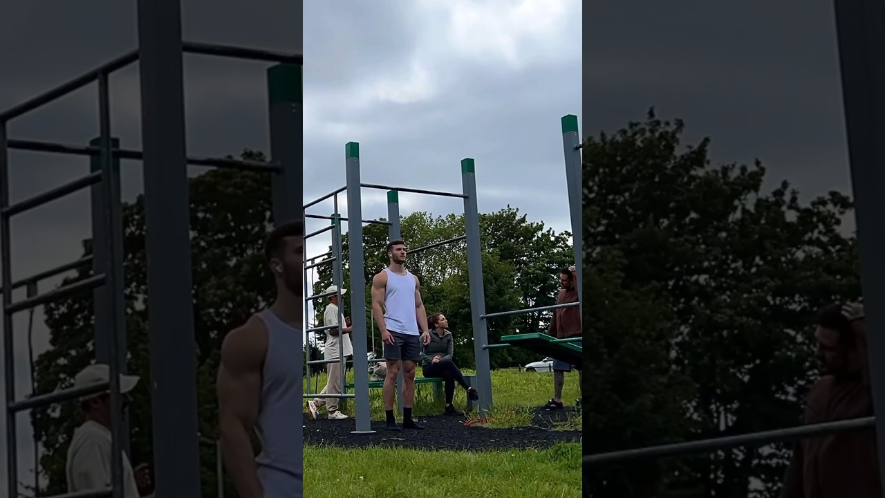 Calisthenics set + reaction😳 YouTube