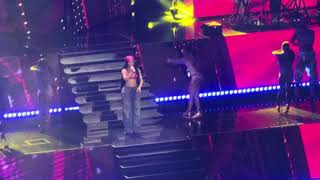 Nicki Minaj ~ 35 Everybody ~ 03-10-2024 Live at Climate Pledge Arena in Seattle, WA Resimi