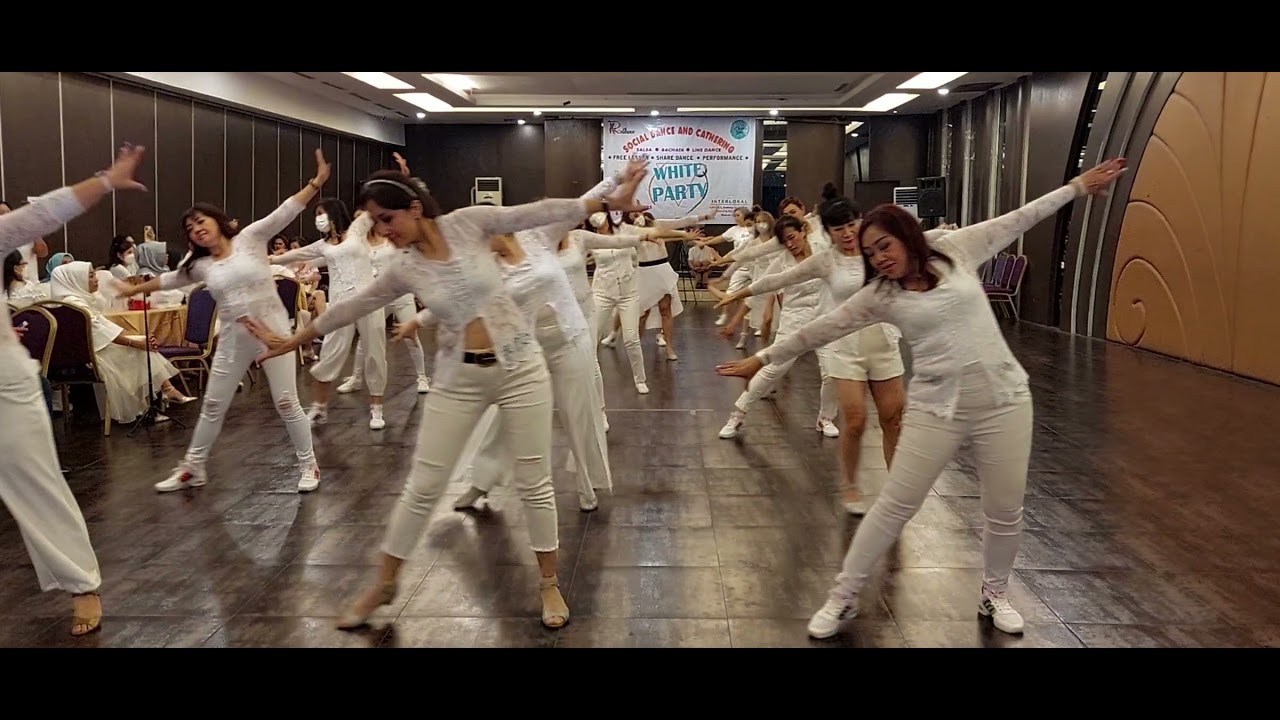 Tersimpan Di Hati line dance / White Party 5 Des 2021 YouTube