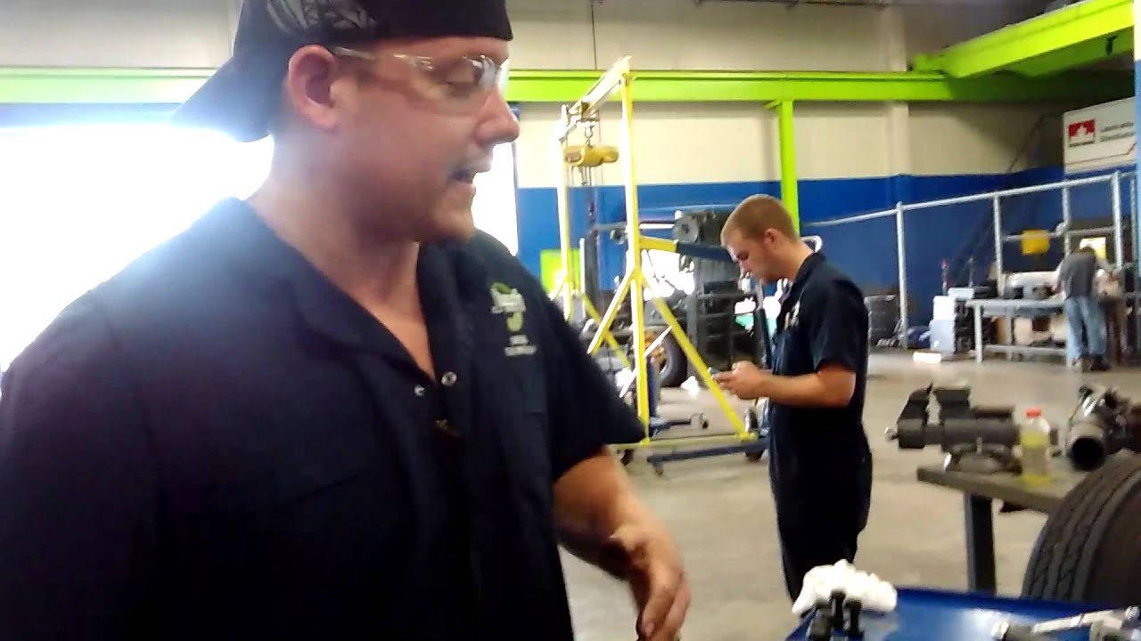 Air brake disassemble/inspection YouTube