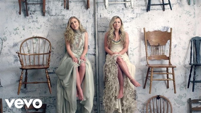 Maddie & Tae - Strangers (Official Lyric Video) 