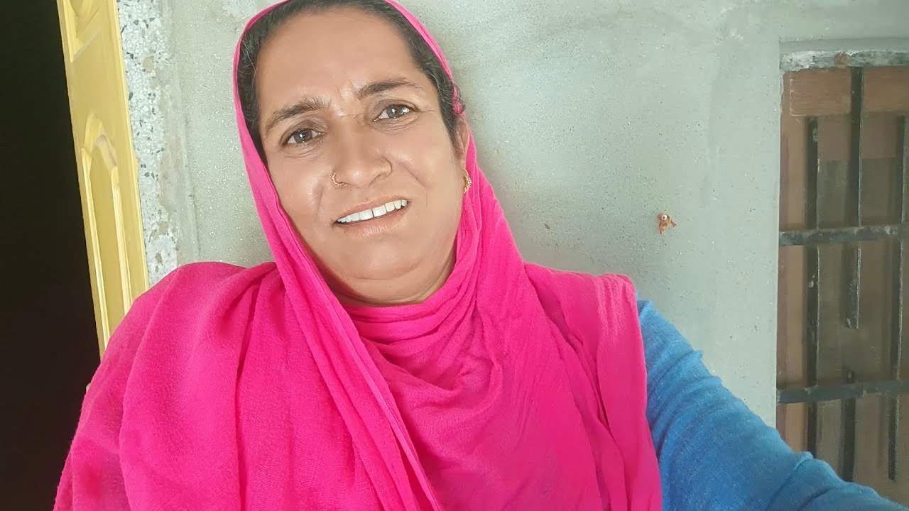 Api Rani Gilal saade aandkaar bhut chal gya Aaj ,my first vlog Rani gill - YouTube