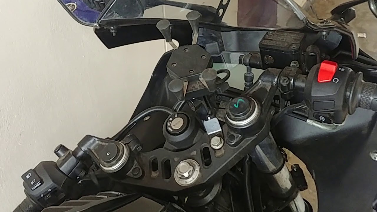 r15 v3 mobile holder