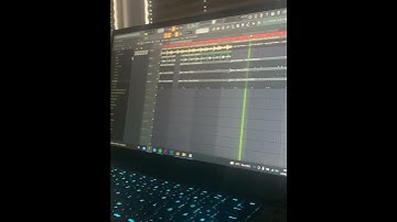 (Producing for Lil Uzi Vert) Making a beat that