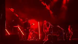 Queens Of The Stone Age - Go With The Flow (Slow Intro) LIVE Rabbit Rabbit Asheville NC 8/16/2023