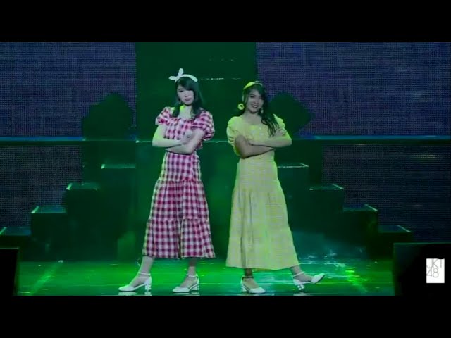 JKT48 (Shani u0026 Gracia) - Avocado Janeshi 🍓🍌🍎 JKT48 7th Anniversary Concert | 2018.12.22 class=