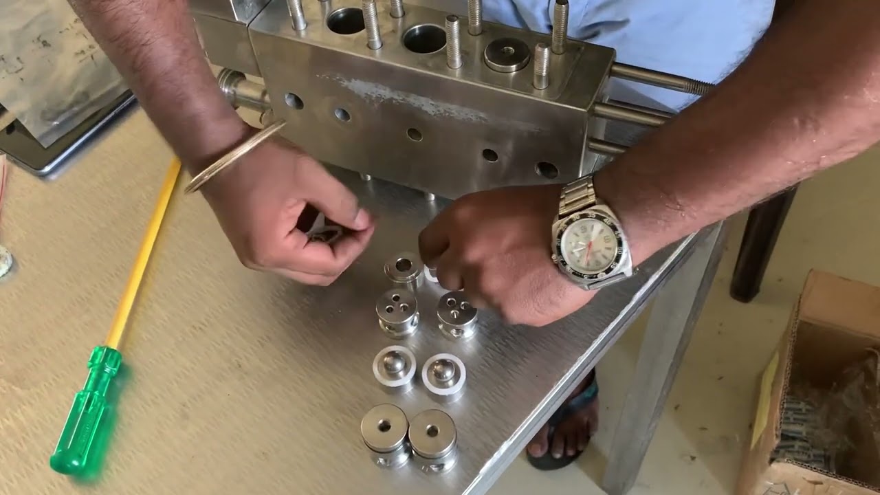 Homoginizer || head and valves assembly