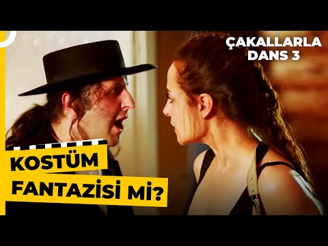 Mafyadan Kaçma Kostümü Mü Bu? | Çakallarla Dans 3