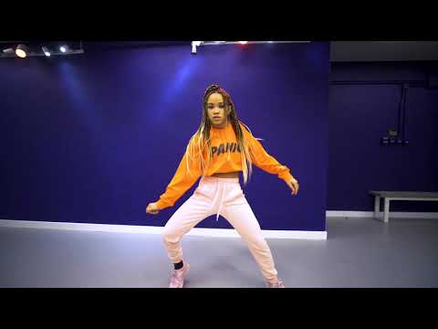 How to do the Gwara Gwara in 2 min ? | Dance Tutorial | Afrobeats | South African Dance