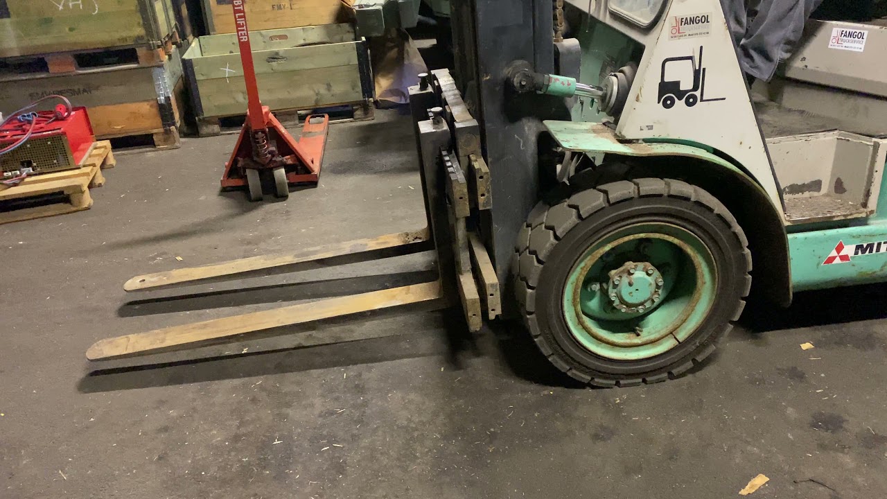 Dieseltruck Mitsubishi FD 30