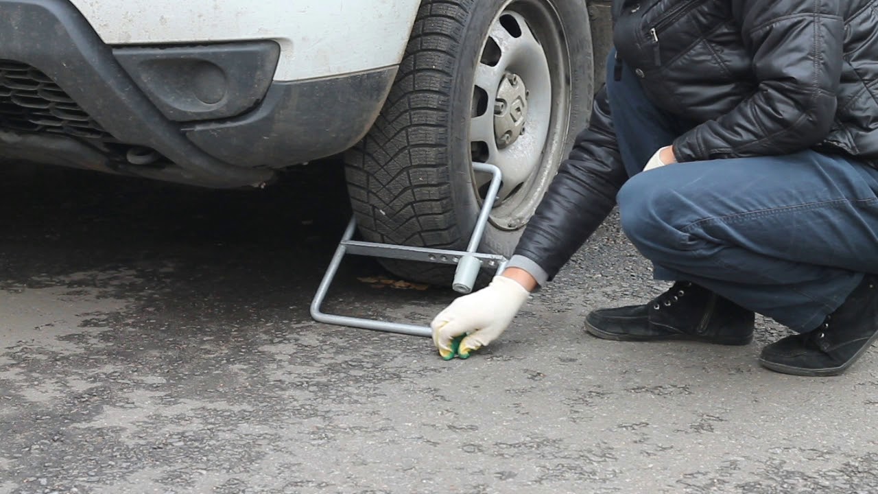 Установка блокиратора БКУ на колесо - YouTube