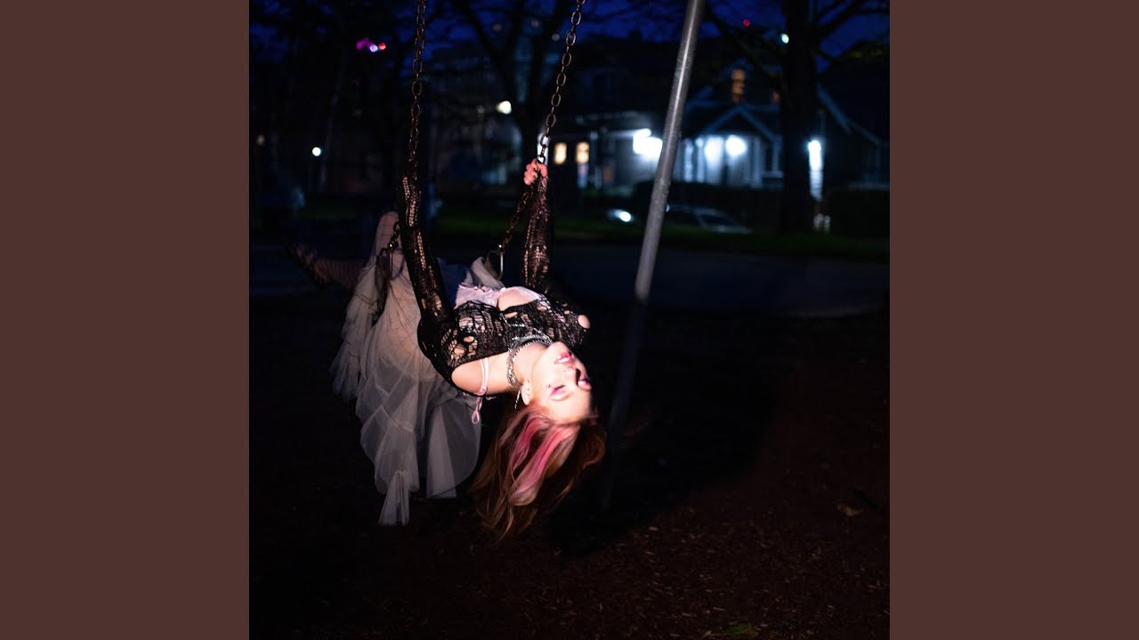 在 YouTube 上观看 finale 在 YouTube 上观看 finale