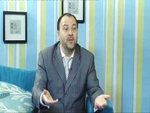 وتحلو الحياه "اوهام الشباب الثلاثة" الحقيقة الدولية 1