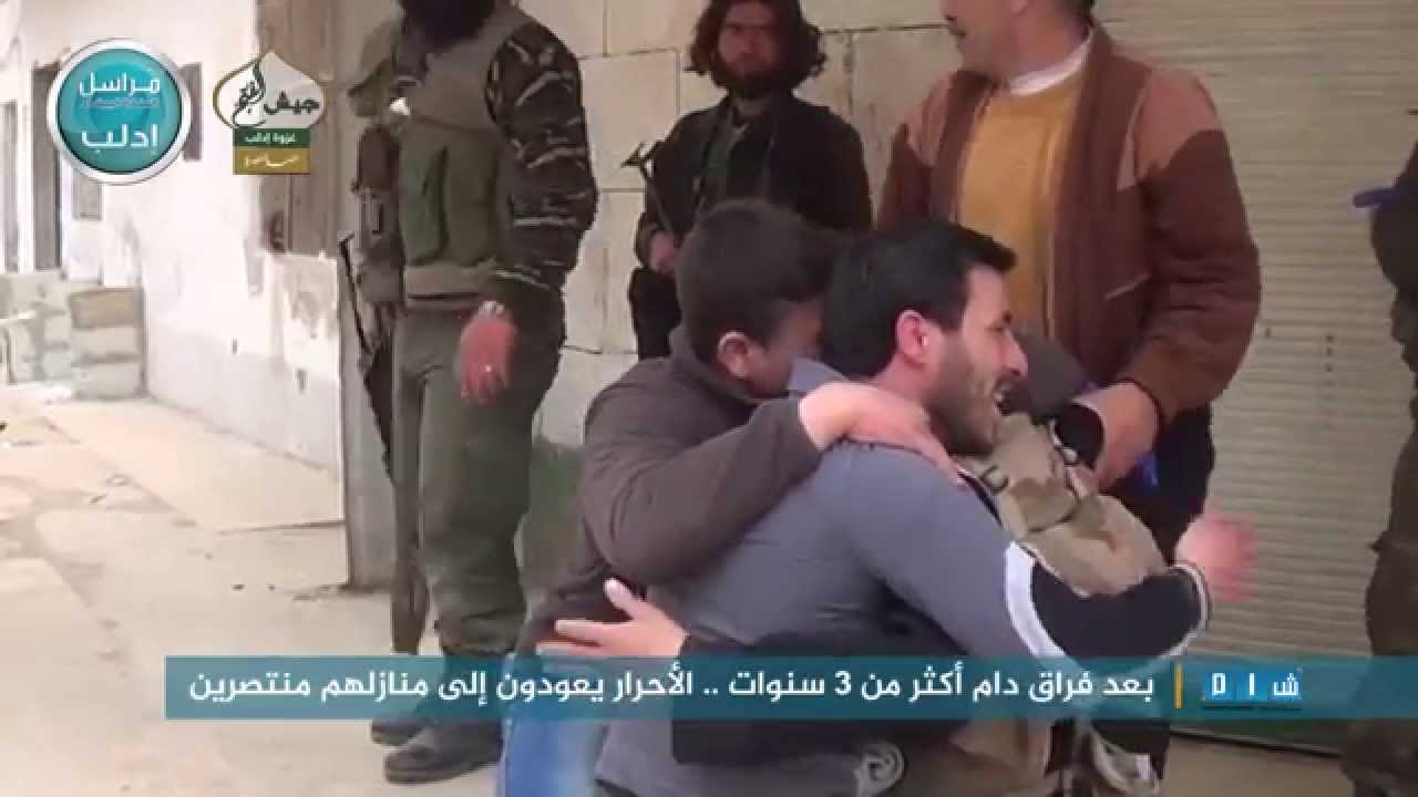 إدلب بعد فراق دام أكثر من 3 سنوات الأحرار يعودون إلى منازلهم منتصرين 28 3 2015