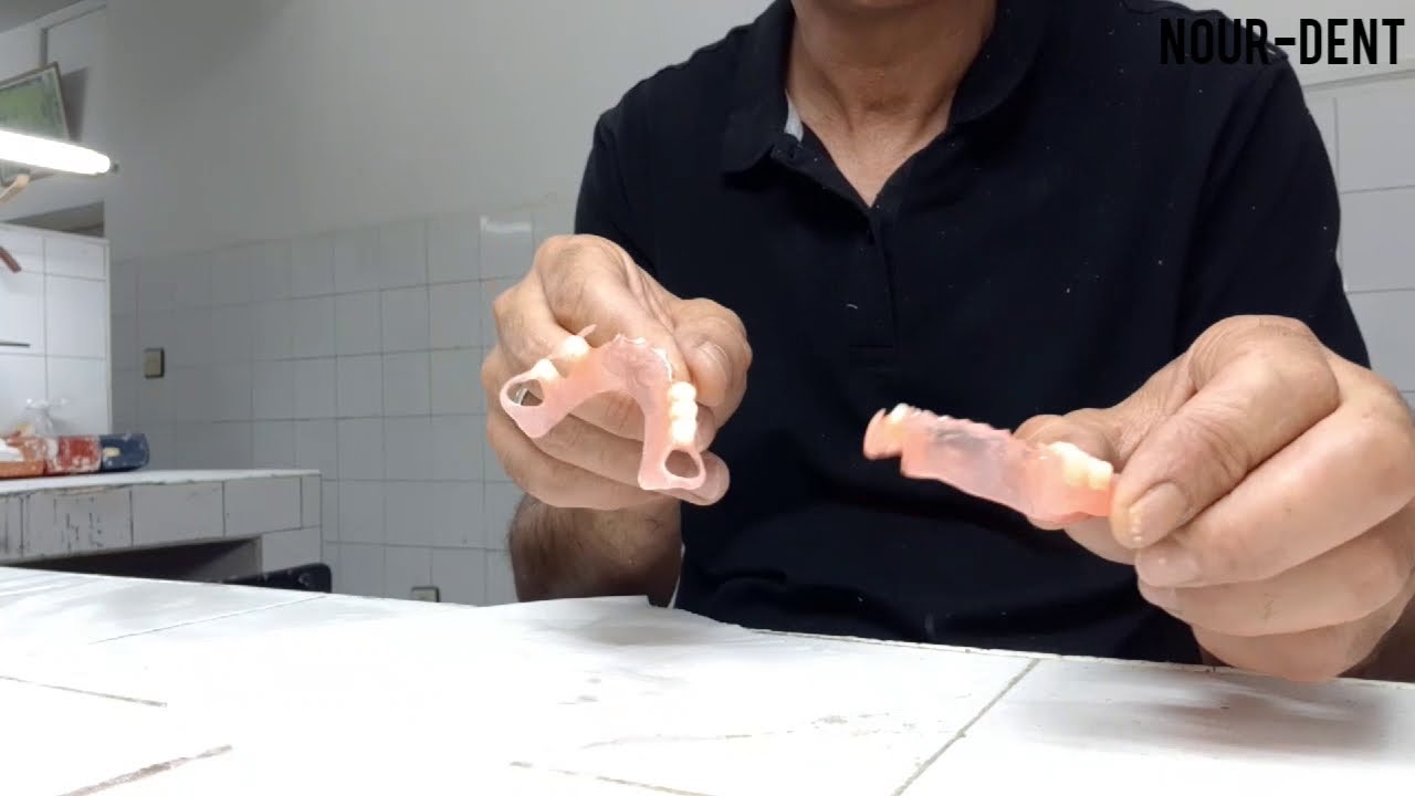 Finition de la prothèse dentaire Valpast haute et basse. كيفية تلميع طاقم الاسنان المرن مطاطي.