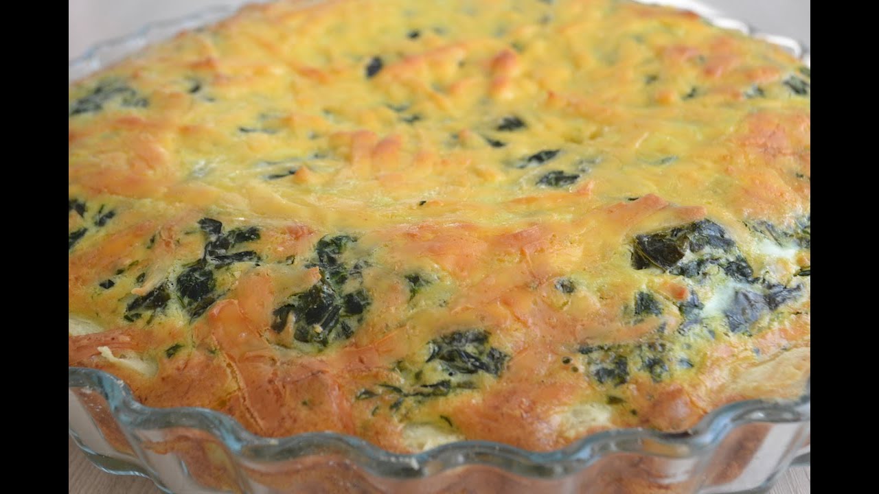 Киш с сыром и шпинатом