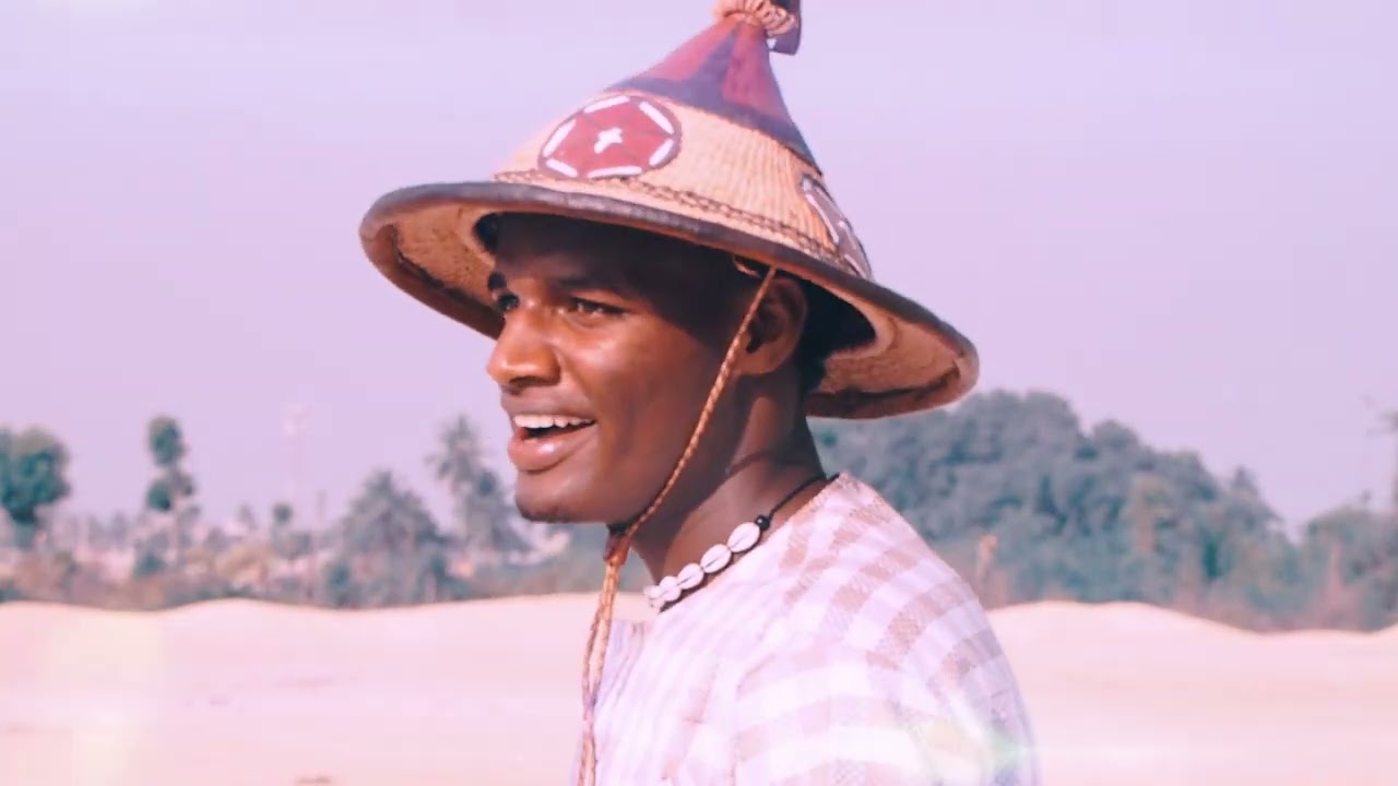 Dj Barry -fulbé waama_(clip officiel)