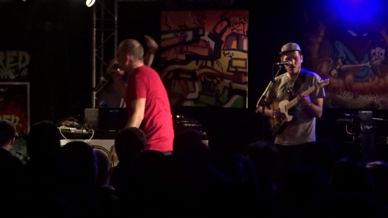 Ver ANTON SERRA - "J'reste entier" - live Scred Festival 2019 no YouTube Ver ANTON SERRA - "J'reste entier" - live Scred Festival 2019 no YouTube