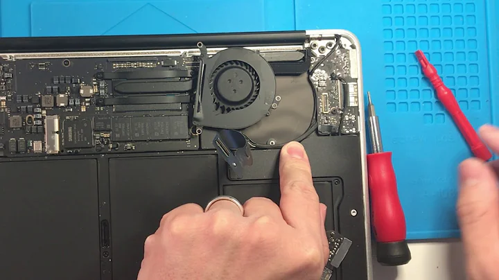 MacBook Air 13" 2012-2017 A1466 - No MagSafe green/orange charge light - DC-In I/O Board Replacement