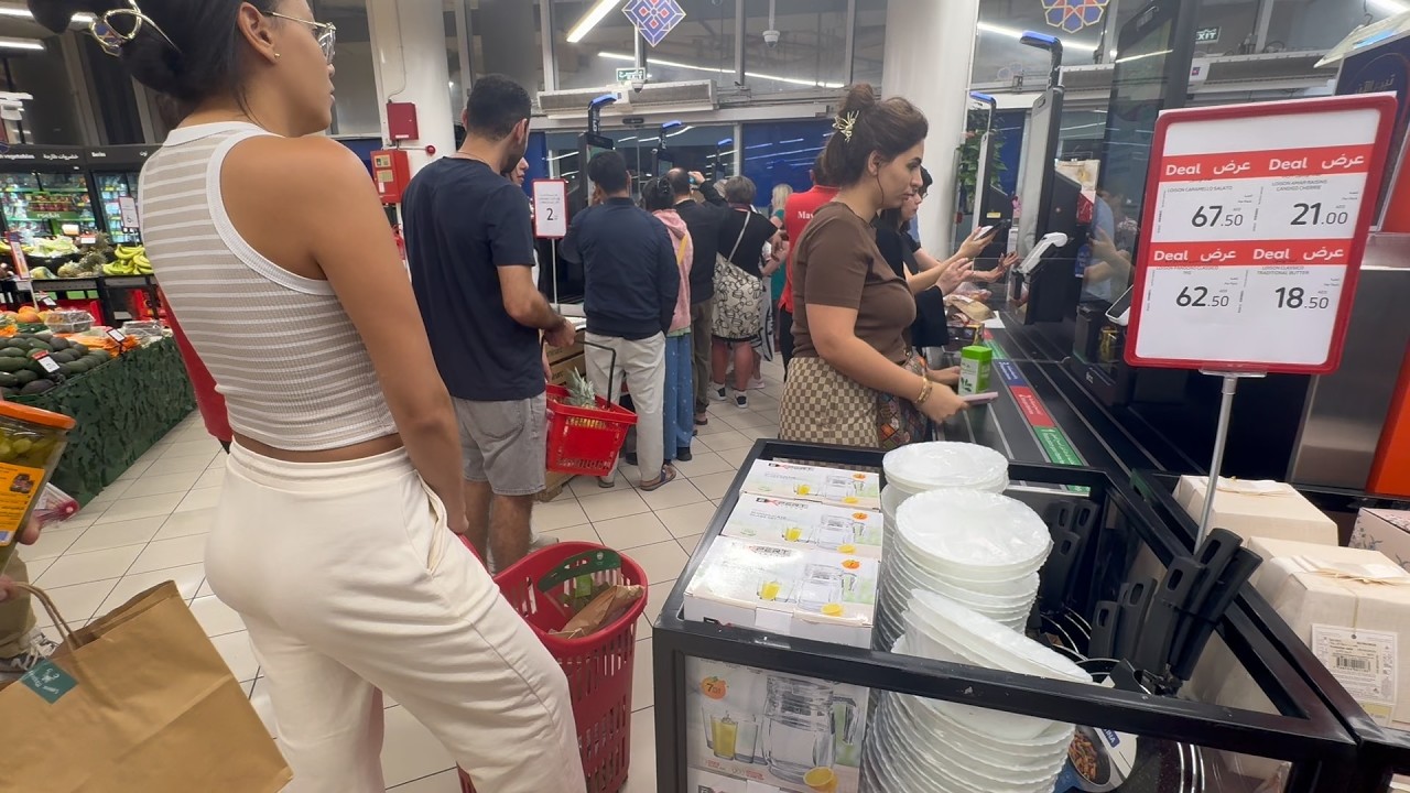 Food supply remains sufficient in Dubai after Iran's missile attack