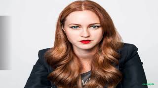 BIOGRAPHY OF FIONA DOURIF