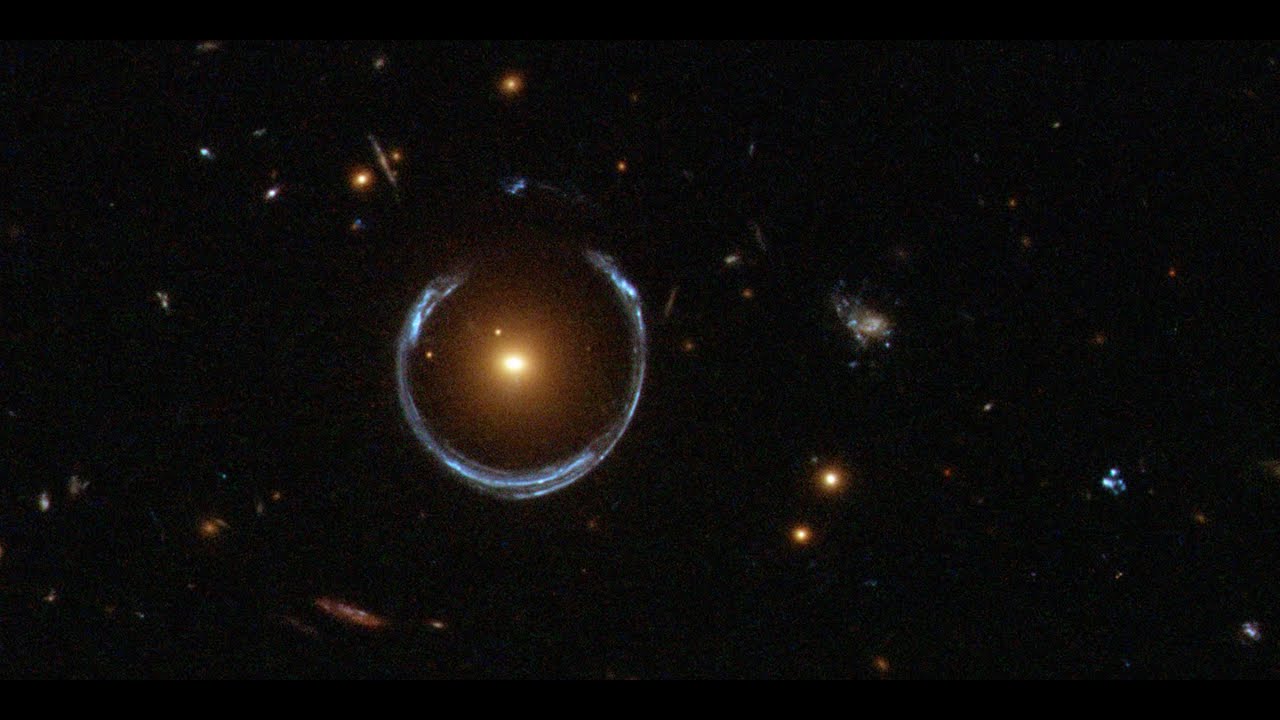 Spacetime Warping Galaxy! Gravitational Lensing!!