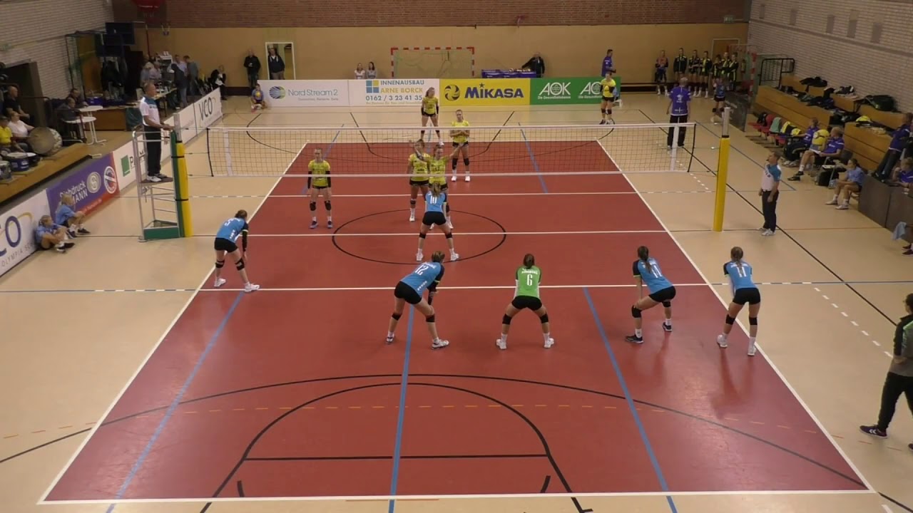 Pia Selke Volleyball Mittelblocker - YouTube