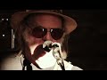 Capture de la vidéo 05. Neil Young & Crazy Horse – Canerican (Barn Documentary 2021) Fhd 24Bit/96Khz Lpcm 2