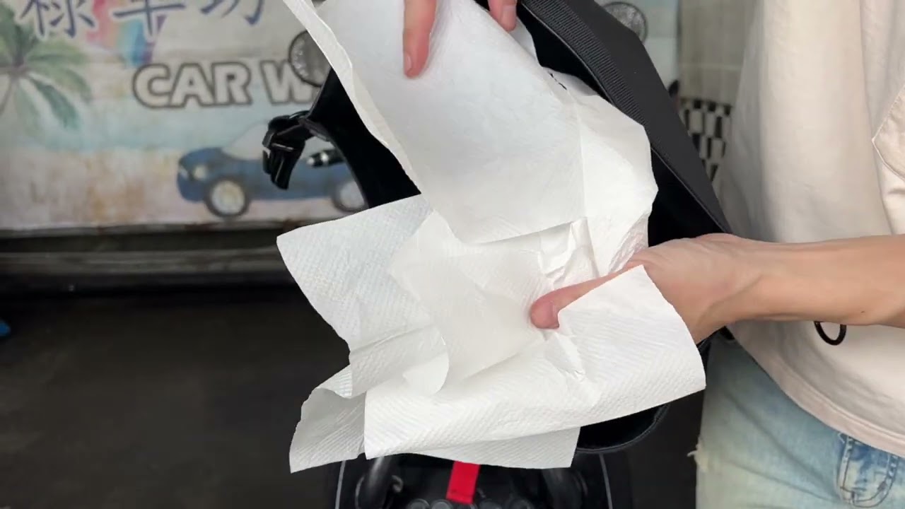 旅のカタチは自由自在 。18L→30L可変、盗難・雨に強いROROBAG 3.0 