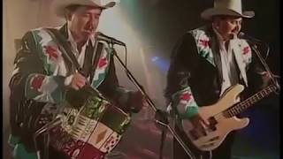 911 - Los Huracanes del Norte HD