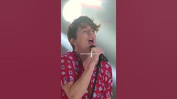 Charlie Puth - Attention (Letra/Legendado) ~ [4k-60Fps] (live at Capital