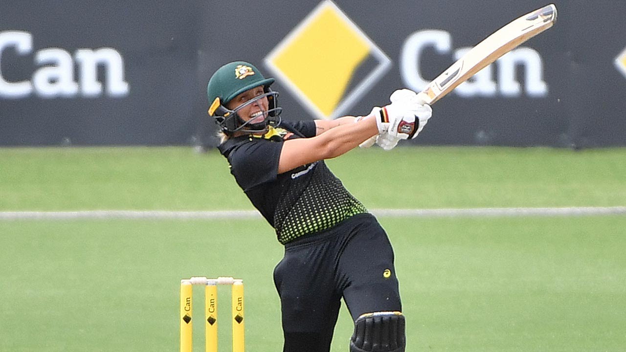 Gardner's wise advice for young cricketers | Direct Hit