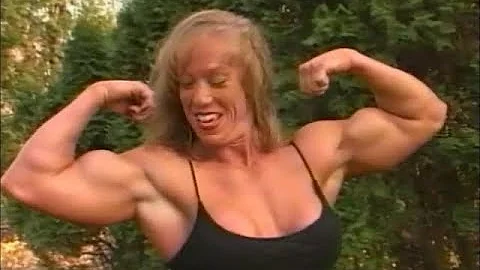 Female Bodybuilder Sheila Burgess - V364 Video Pre...
