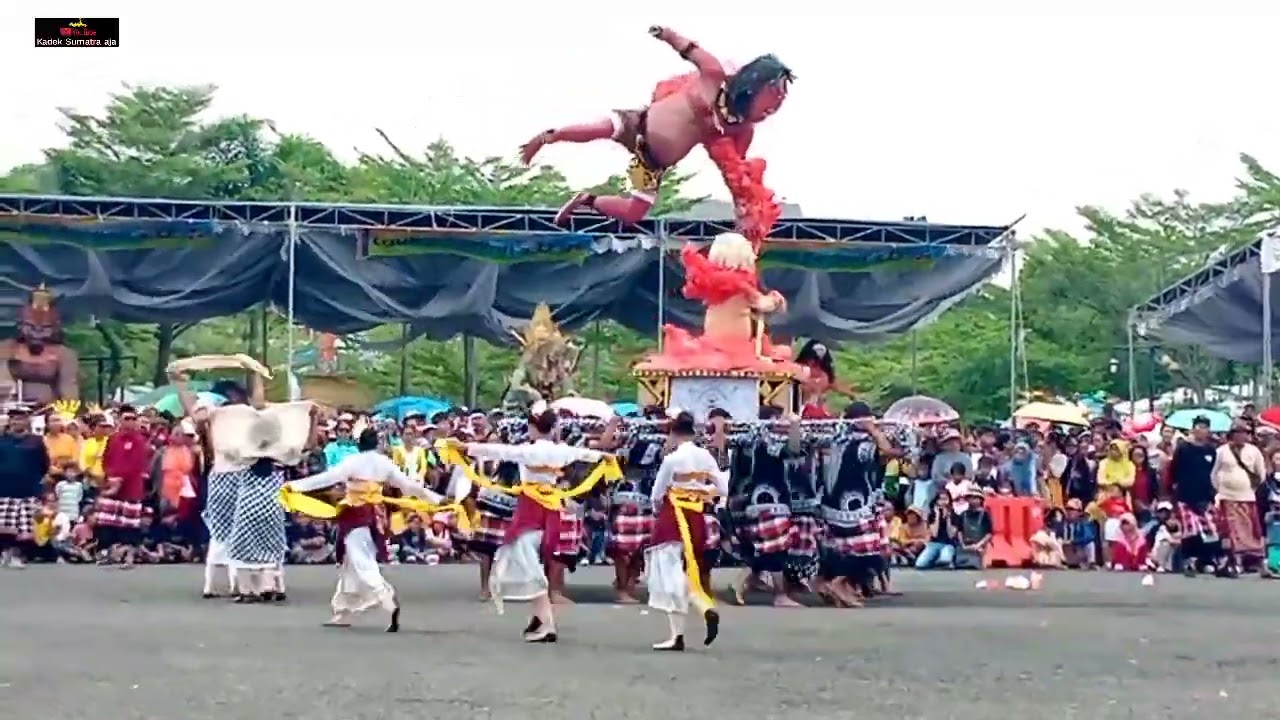 Pestipal,,penampilan Ogoh Ogoh desa adat simpang Asahan kabupaten Mesuji Lampung 