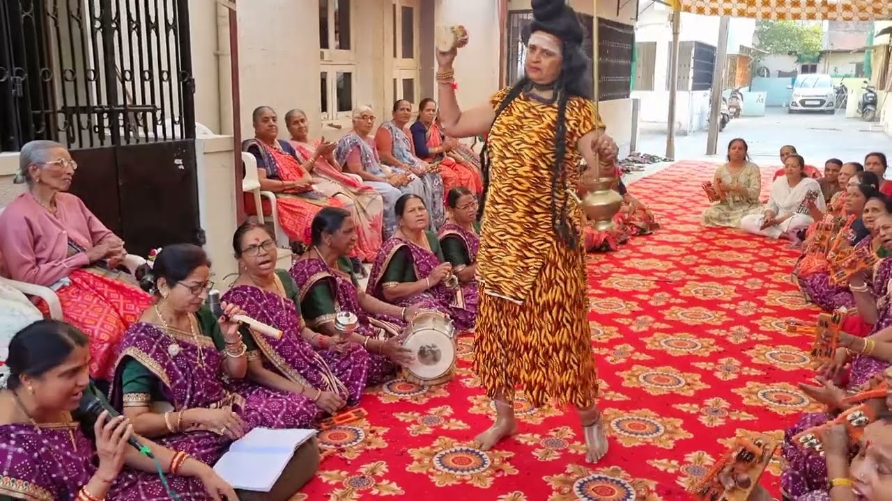 🌹મહા શિવરાત્રી (ડમરું વગાડતા આવો)🌹 લખેલું છે