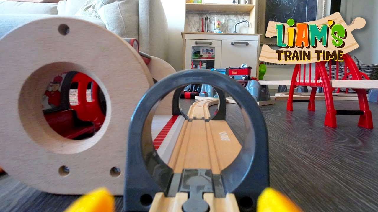 Train Ride Around the Track | 20 Minute Countdown Challenge - YouTube