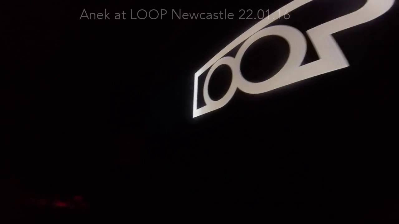 Anek Live at Loop