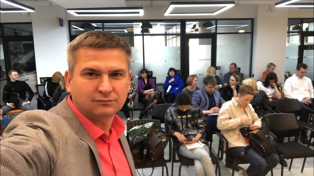 Тренинги сочи. Перспектива 24 директор. Перспектива 24 агентство недвижимости Сочи руководитель. Перспектива 24 Тула обучение на риэлтора окончание обучения. Директор агентство перспектива 24 г. Уфа отзывы.